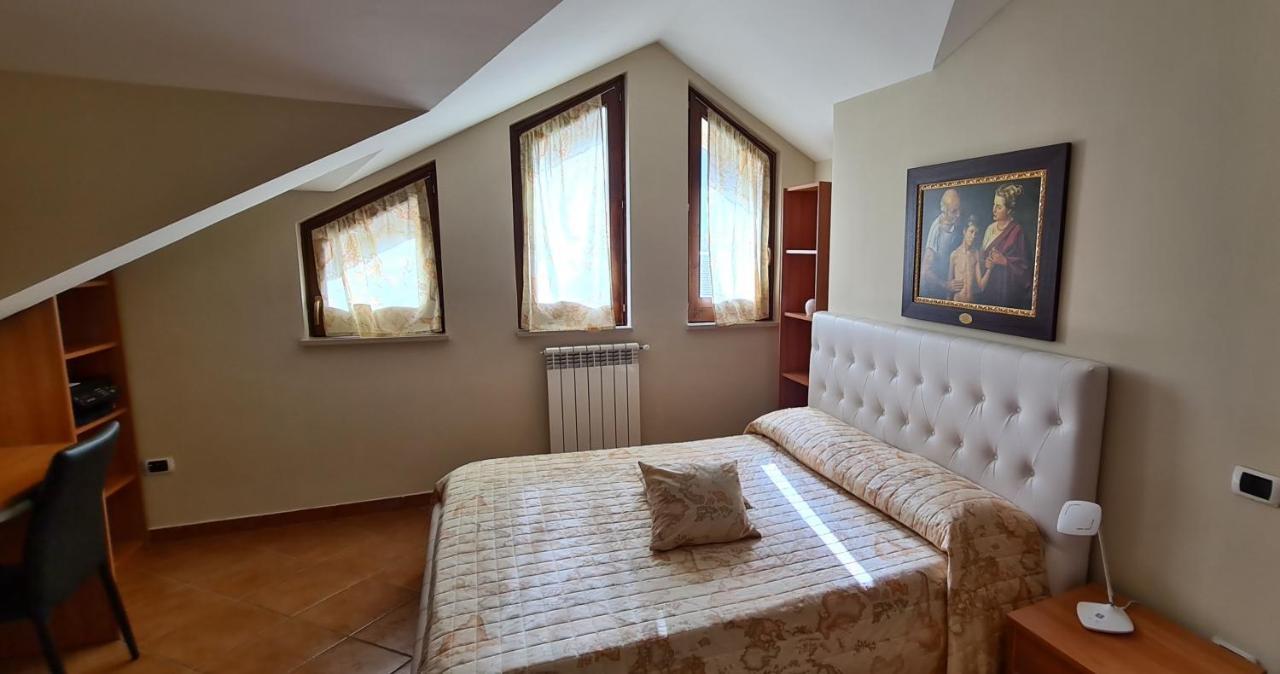 B&B Rossella Montoro Inferiore Eksteriør bilde